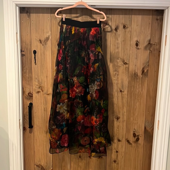 SOLD EUC Alice + Olivia Yvonne Ball Gown Maxi Skirt Sz 4 - Picture 3 of 8